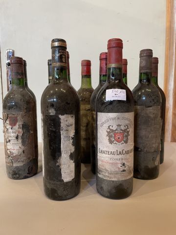 11 bouteilles Bordeaux divers vendus en ...