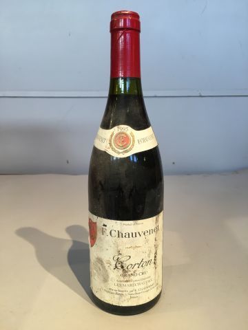 1 bouteille Corton GC Les Maréchaudes 1995...