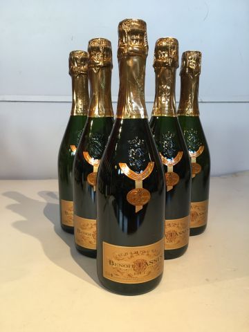 6 bouteilles Champagne Tassin Blanc de N...