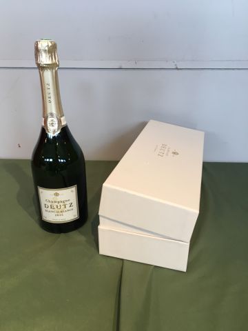 1 bouteille Champagne Deutz blanc de Blancs...