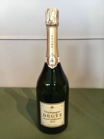 1 bouteille Champagne Deutz blanc de Blancs...