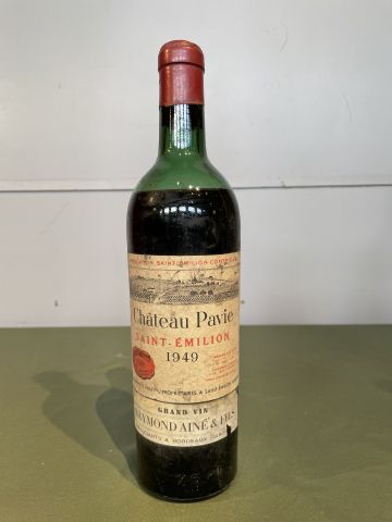 1 bouteille Château Pavie 1949 Saint Emilion,...