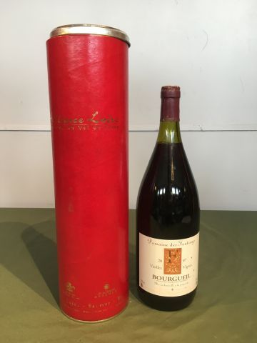 1 magnum Bourgueil Vieilles Vignes 2007 Domaine...