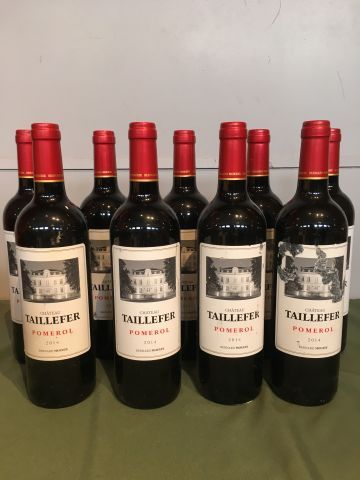 9 bouteilles Château Taillefer 2014 Pomerol,...