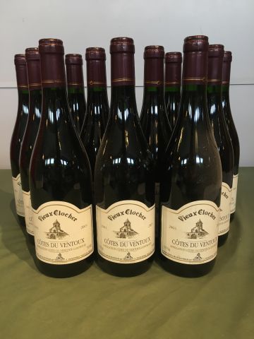 12 bouteilles Ventoux Vieux Clocher 2003...