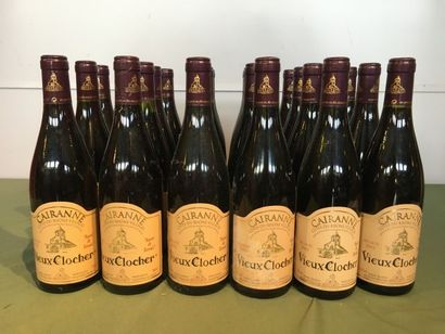 24 bouteilles Cairanne Vieux Clocher 2001...