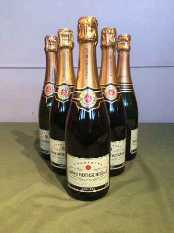 6 bouteilles Champagne Alfred de Rothschild...