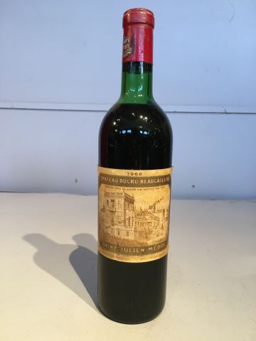 1 bouteille Château Ducru-Beaucaillou 1968...