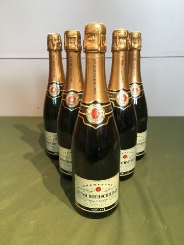 6 bouteilles Champagne Alfred Rothschild...