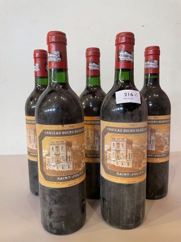 5 bouteilles Château Ducru Beaucaillou 1987...
