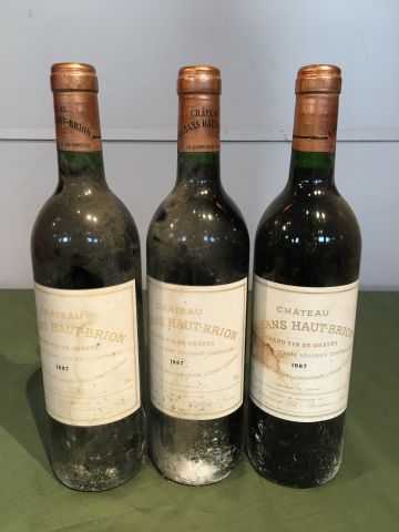 3 bouteilles Château Bahans Haut Brion 1987...