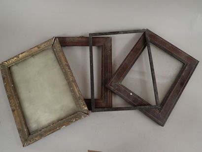 Ensemble de cadres en bois et bois doré à...