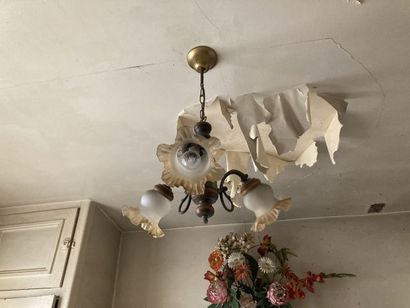 (SUITE PHOTOS LOT 1) ENTIER MOBILIER D'UNE...