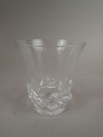 DAUM France, modèle SORCY, vase en cristal...