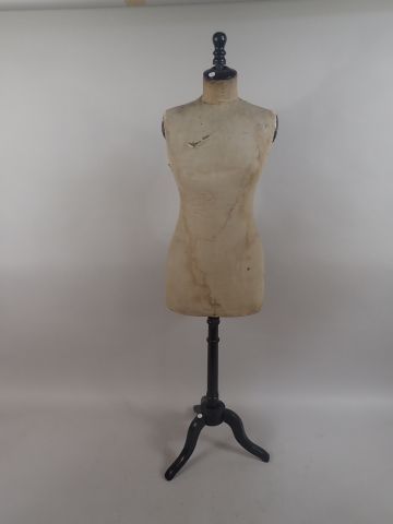 Mannequin femme Stockman. Taille 42. Restauration...
