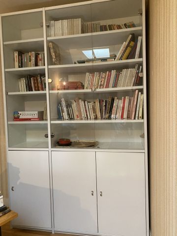 (SUITE PHOTOS LOT 3) ENTIER MOBILIER D'UNE...