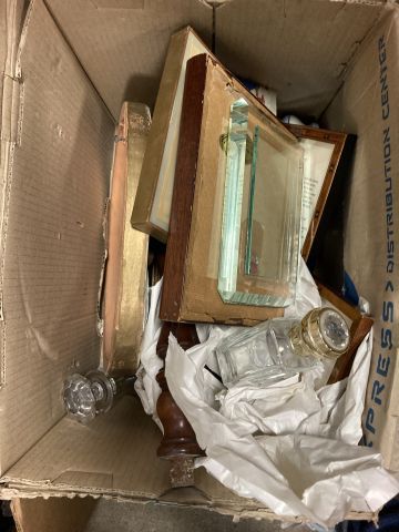 (SUITE PHOTOS LOT 2) STOCK D'UN BROCANTEUR...