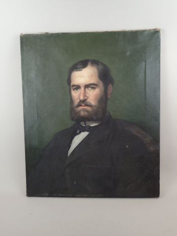 Ecole française vers 1880, portrait d'homme...