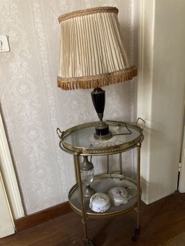 ENTIER MOBILIER D'UNE MAISON SISE A SOISSONS...