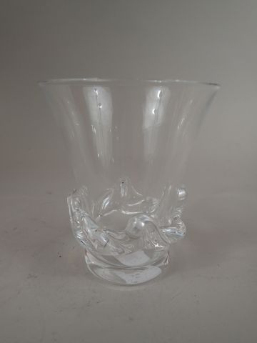 DAUM France, modèle SORCY, vase en cristal...