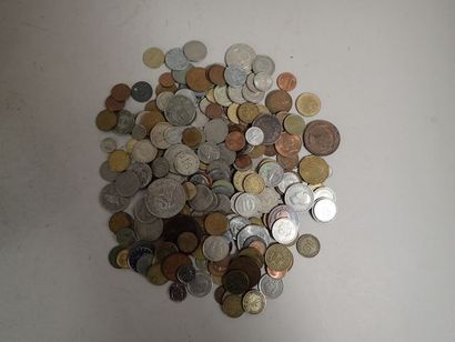 Lot de pièces démonétisées: France, Etats-Unis,...