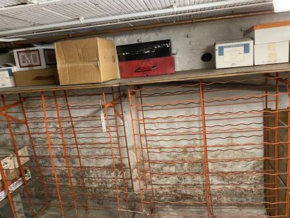 (SUITE PHOTOS LOT 3) ENTIER MOBILIER D'UNE...