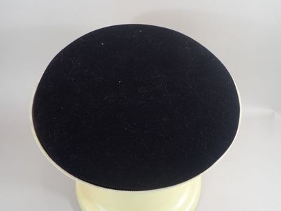 Tabouret de forme diabolo en plastique de...