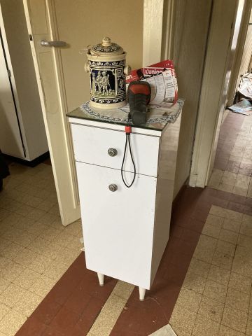 (SUITE PHOTOS LOT 1) ENTIER MOBILIER D'UNE...