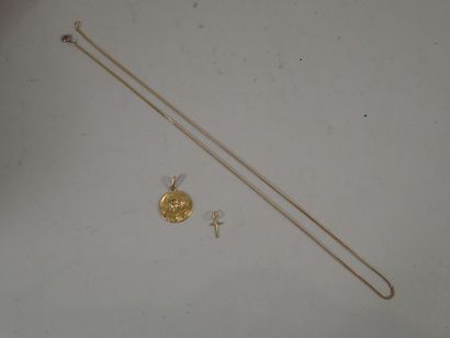 Médaille de baptême en or jaune 18K, gravée...