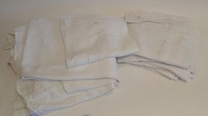 Ensemble de linge de table en coton brodé,...