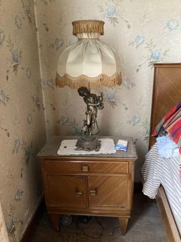 (SUITE PHOTOS LOT 1) ENTIER MOBILIER D'UNE...