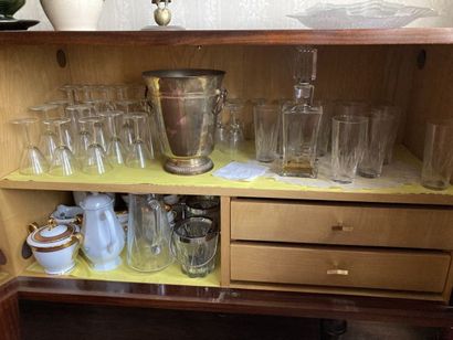 ENTIER MOBILIER D'UNE MAISON SISE A SOISSONS...