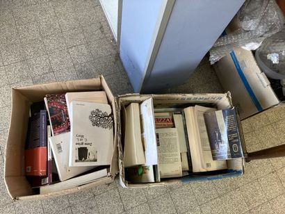 STOCK D'UN BROCANTEUR SISE A CHÂTEAU-THIERRY...
