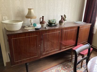 ENTIER MOBILIER D'UNE MAISON SISE A SOISSONS...