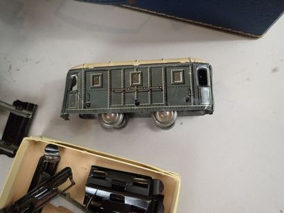 JEP 0, ensemble comprenant un wagon et des...