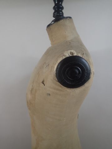 Mannequin femme Stockman. Taille 42. Restauration...