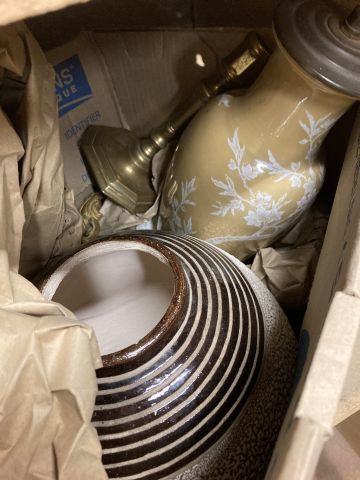 (SUITE PHOTOS LOT 2) STOCK D'UN BROCANTEUR...