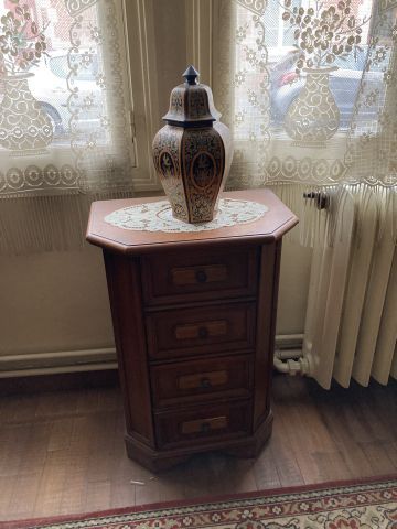 ENTIER MOBILIER D'UNE MAISON SISE A SOISSONS...