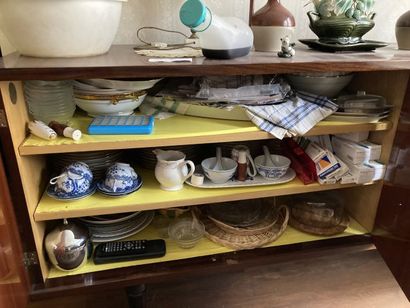 ENTIER MOBILIER D'UNE MAISON SISE A SOISSONS...