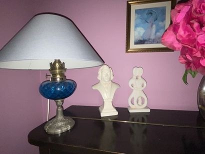 (SUITE PHOTOS LOT 4) ENTIER MOBILIER D'UNE...