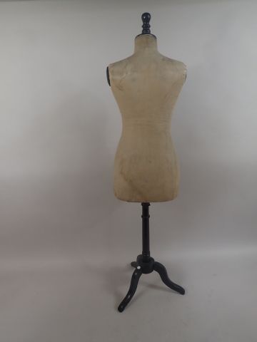 Mannequin femme Stockman. Taille 42. Restauration...