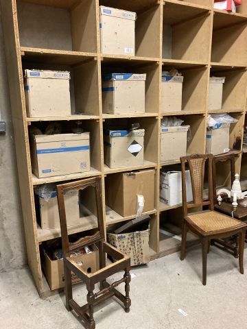 (SUITE PHOTOS LOT 2) STOCK D'UN BROCANTEUR...