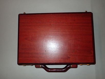 Exceptionnelle attaché-case en bois exotiques,...
