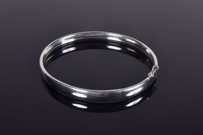 Bracelet jonc ouvrant en argent (925/oo)...