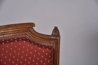 Suite de quatre fauteuils cabriolets Louis...