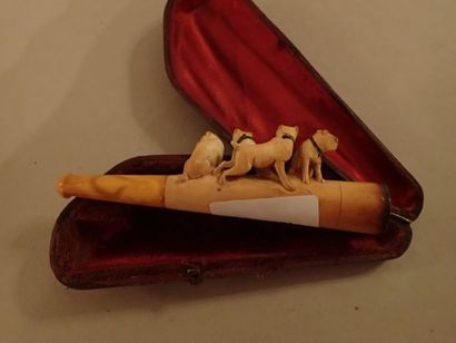 Pipe en écume de mer sculptée à décor de...