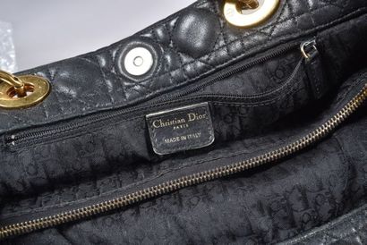 Christian DIOR. Sac à main, modèle Soft,...