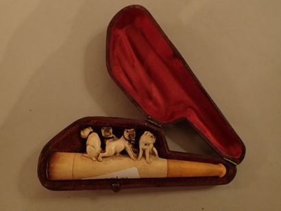 Pipe en écume de mer sculptée à décor de...