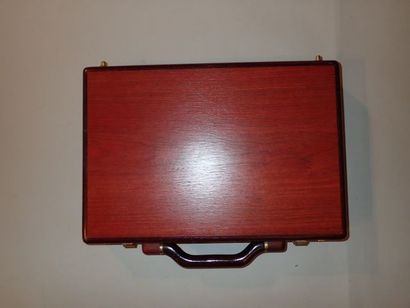 Exceptionnelle attaché-case en bois exotiques,...
