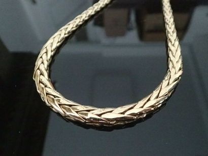 Collier en or jaune 18K à maille palmier,...
